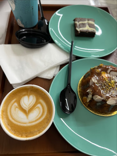 B52 قهوة مختصة - الضيافة