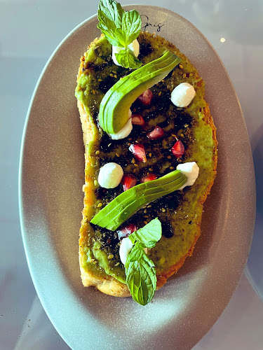 Comentarii opinii despre لاقيس