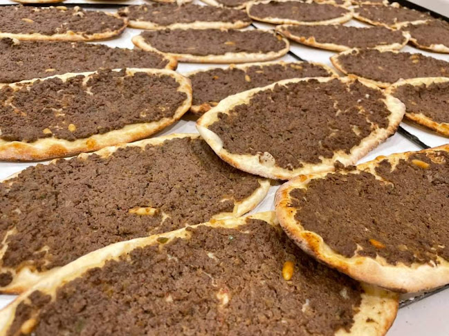 مطعم معجنات و شاورما الفران الشامي - الدمام