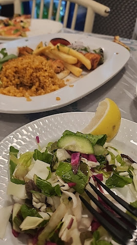 Comentarii opinii despre مطعم مشويات لين