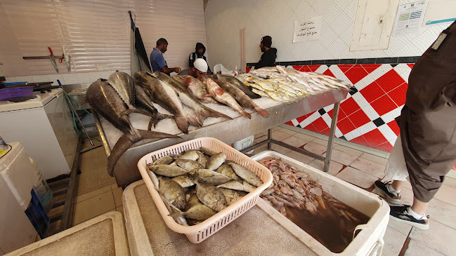 عالم البحار للاسماك الطازجة