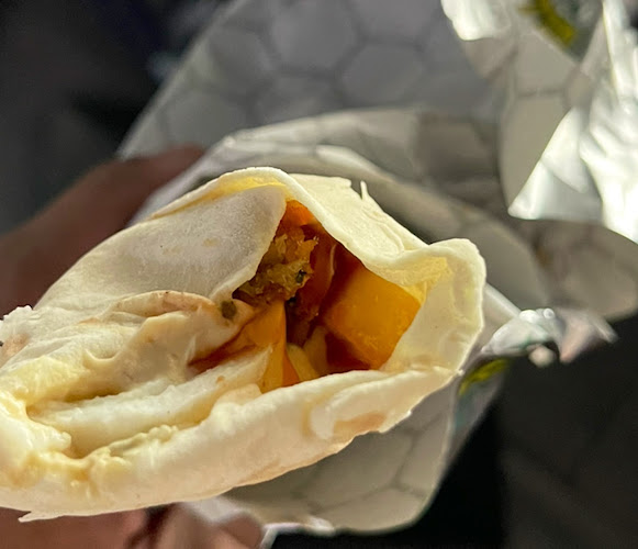 Opinii despre طعمية السلطان în جدة - الضيافة