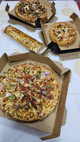 Opinii despre بيتزا هت în تبوك - الضيافة