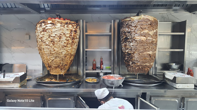 Opinii despre الوزان للمطاعم în جدة - الضيافة