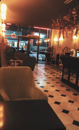 ديلاسيوس كافيه - الضيافة