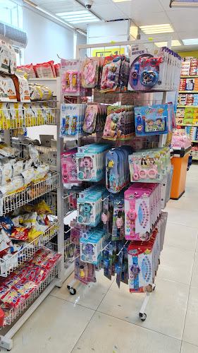 كل شي عشرة ريال حي الصفا - الضيافة