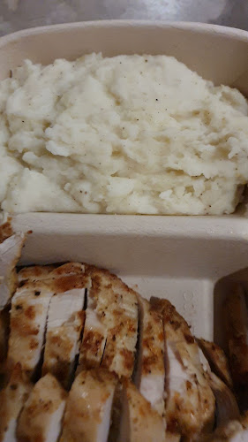 Salad lab مختبر السلطة - القطيف‎