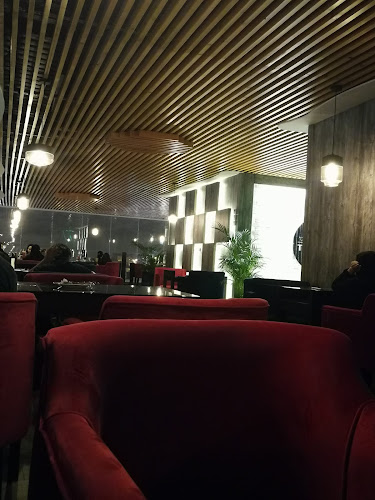 شارع الملك سعود، الخشع، أبها 62521