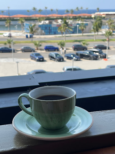 the Monkey's Lounge - الضيافة