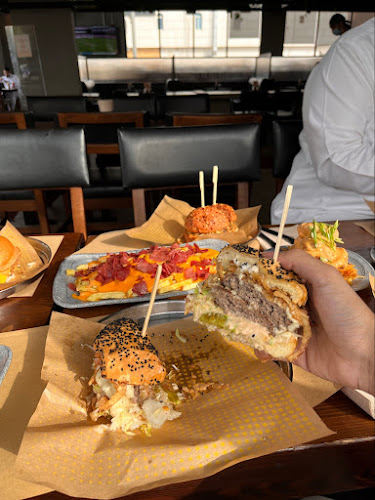 Opinii despre سنشري برجر în الرياض - الضيافة