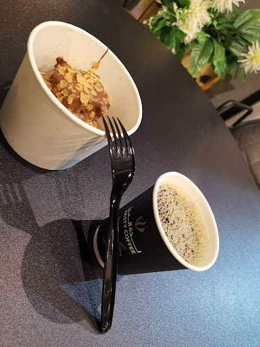 مقهى ومحمصة لذة البن - المدينة المنورة