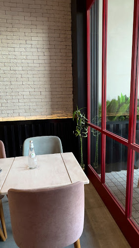 مستر اسادو برغر - الضيافة