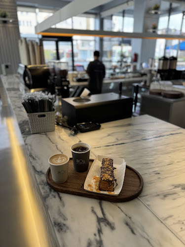 ايت أوز كوفي - الضيافة