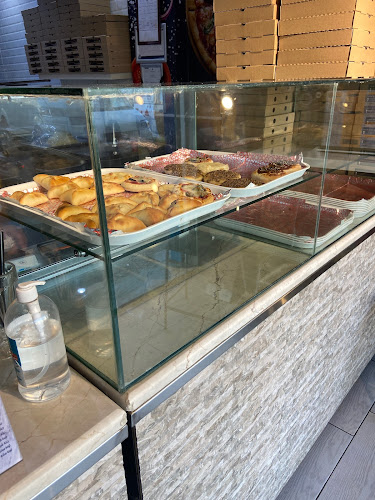 روعة المنقوشة