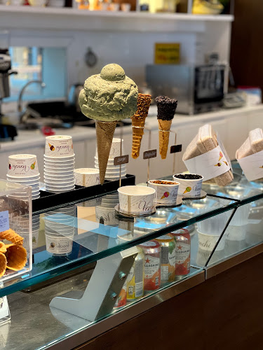 فينكي - الضيافة