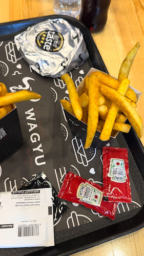 Opinii despre Rosalia Burger B4 روزاليا برجر în الرياض - الضيافة