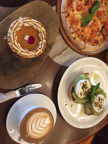 إيرث كافيه - الضيافة