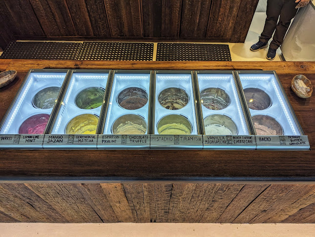 Back Yard by RJ7, طريق الملك عبدالعزيز الفرعي، الياسمين، الرياض 13326