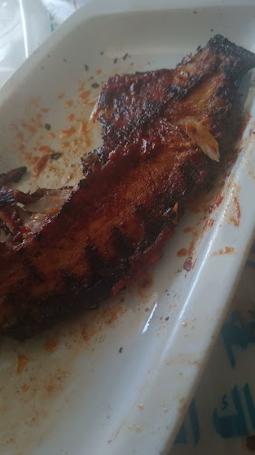 مطعم أسماك السلامة