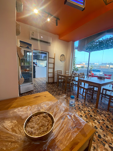 مطعم نكهة الماضي للماكولات الشعبيه