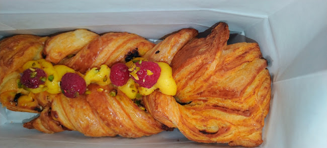 next to pizza lenuo restaurant, الحمراء، Al maady street, جدة 23212