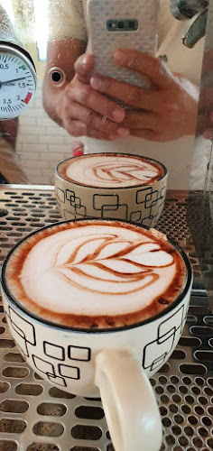 Comentarii opinii despre قهوة الطريق