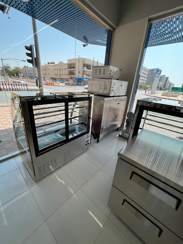 شركة قصر الرياض التجارية لمعدات المطاعم والمقاهي والمطابخ المركزية - الرياض