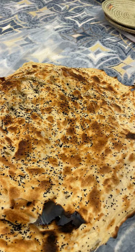 Opinii despre مطعم عرش بلقيس الشعبي în الرياض - الضيافة