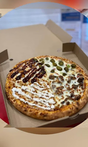 بيتزا لاند - الضيافة