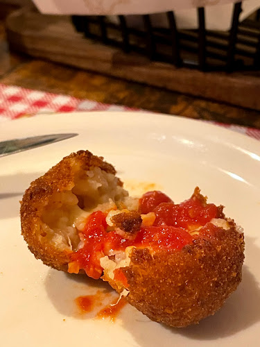 Opinii despre لاروستيكا بيتزارايا în الرياض - الضيافة