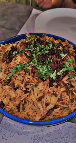 حي النسيم ، شارع الملك عبدالله ، مجمع السليم بلازا،، جدة 23233