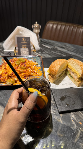 شرفات، الندى، الرياض 13317