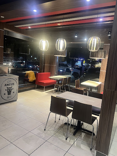 هارديز - جدة