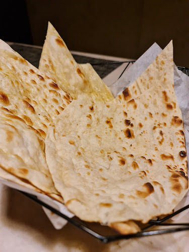 حي, 2202 طريق خالد بن الوليد الفرعي، بئر عثمان، المدينة المنورة 42331 6565،