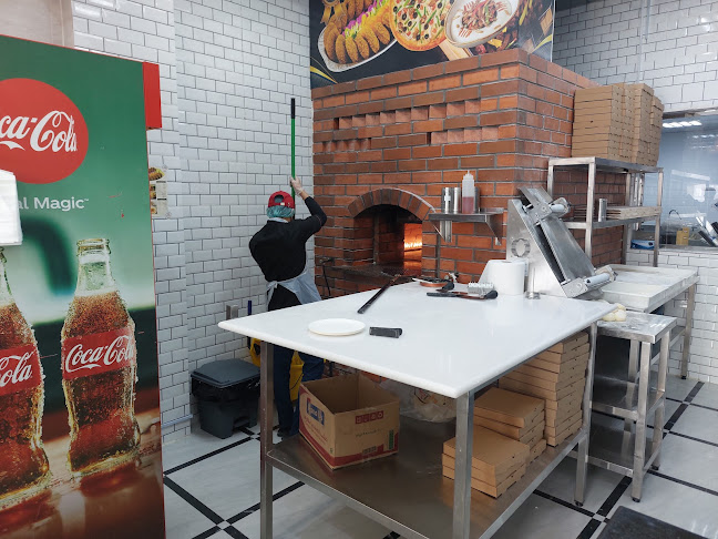 فلافل شاورما معجنات عكار - الضيافة