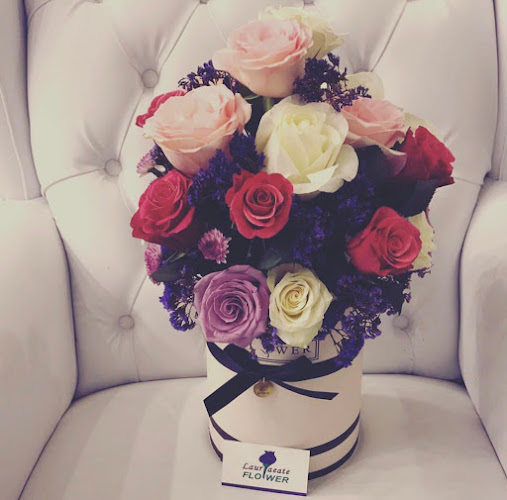 Opinii despre Lauraeate Flower لوريت للحفلات în جدة - الضيافة