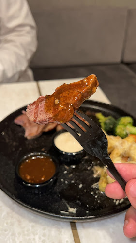 مستر اسادو برغر - الضيافة