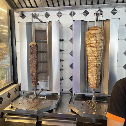 Opinii despre لخم رول în حقل - الضيافة