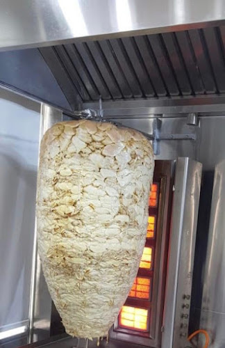 شاورما باب الزعيم - الضيافة