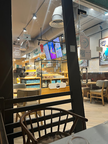 6133 طريق الكورنيش، 2742،، حي الشاطئ،، جدة 22611