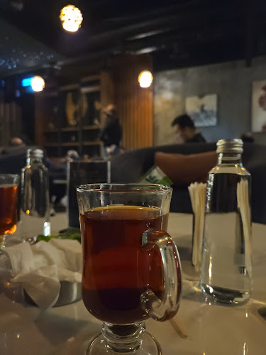 lZAR LOUNGE - الرياض