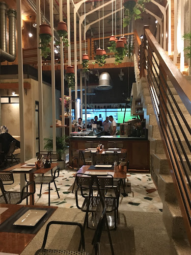 فيلفيت لاونج كافيه - الخبر