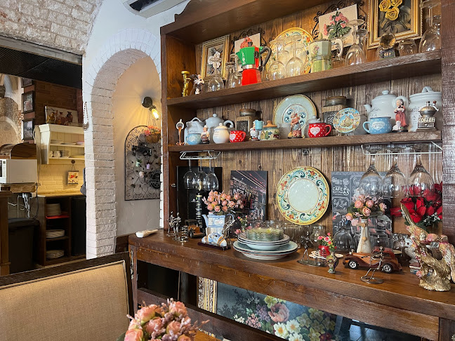 LaFamiglia Bistro Cafe لافاميليا بيسترو كافيه - جدة