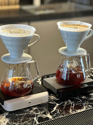 طريق الملك عبدالعزيز، الوردتين، أبها 62521