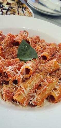 Comentarii opinii despre لافرينا 48