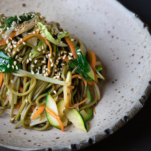 مطعم سوموسان - الضيافة