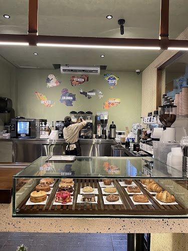 هوشي Hoshi coffee bar 星