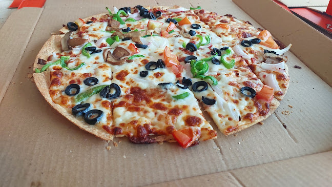 Comentarii opinii despre ليتل سيزرز بيتزا!