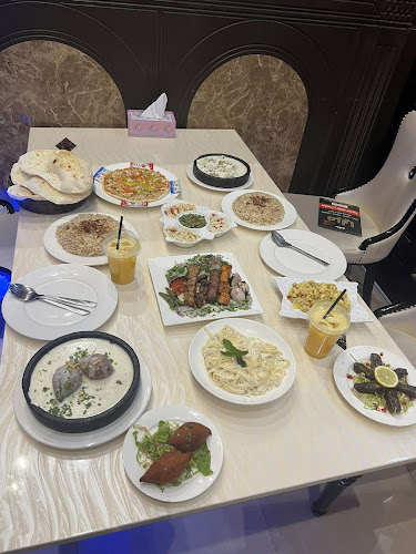 مطعم ركن مزايا للأكلات الشامية والإيطالية