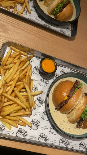 Opinii despre بلان زد برجر PLAN Z BURGER în جدة - الضيافة